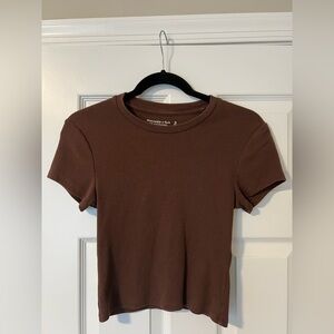 Abercrombie & Fitch Brown Baby Tee XS